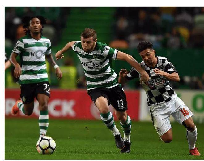 星空体育在线-包含转会期葡超传出新动向；阿斯顿维拉状态回暖；管理层表态——态度坚定；医务组通报恢复的词条